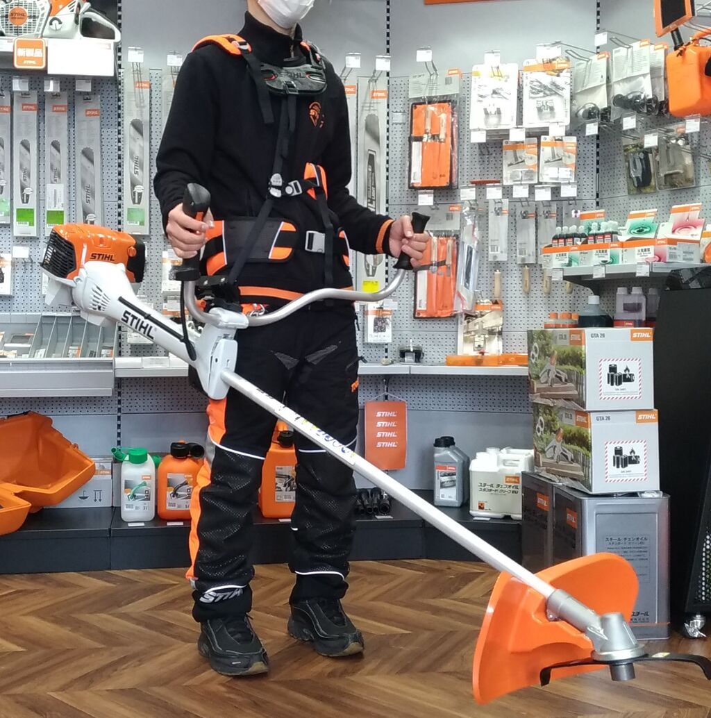 STIHL ハーネス アドバンス 草刈り機 スチール STIHL 草刈機用ハーネス フォレストリーハーネス