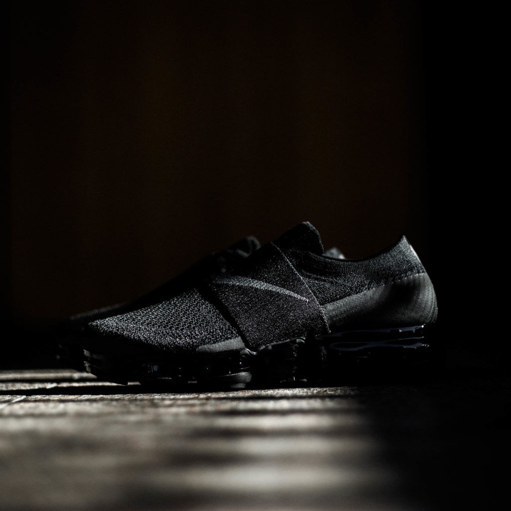 nike air vapormax flyknit moc black