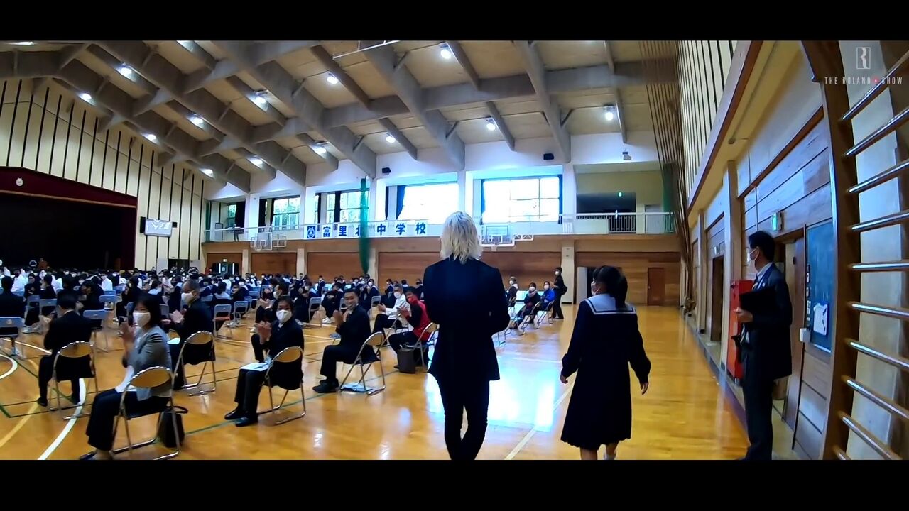 画像 ローランドさんが中学校で講演した結果 凄いことに なんでも実況ピンク