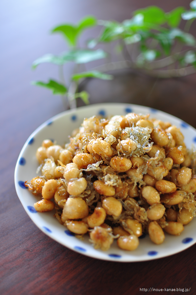 今も昔も給食にある 10分で出来る 大豆とじゃこの甘辛炒め 井上かなえオフィシャルブログ 母さんのれしぴぃ置き場 Powered By ライブドアブログ 今も昔も給食にある 10分で出来る 大豆とじゃこの甘辛炒め 井上かなえオフィシャルブログ 母さんのれしぴぃ置き場 Powered By ライブドアブログ