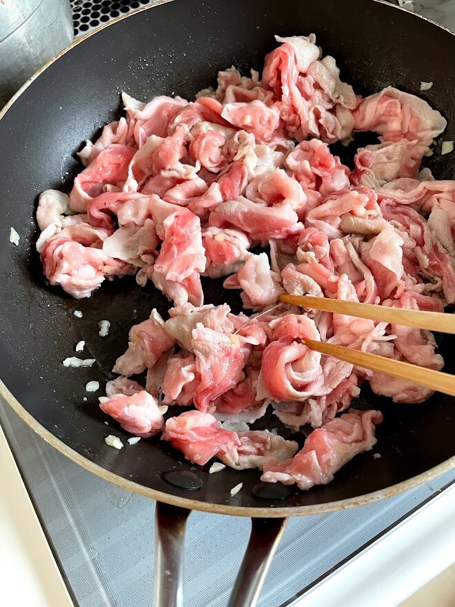 狭い部屋に家族5人集まるとどうなるか 豚とズッキーニの炒めない炒め物 と昨日の晩ごはん 井上かなえオフィシャルブログ 母ちゃんちの晩御飯とどたばた日記 Powered By ライブドアブログ