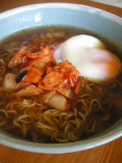 辛いよ!キムチラーメン
