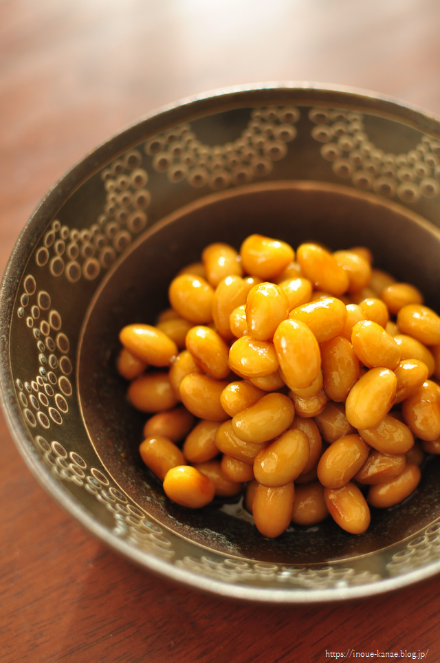 手軽な水煮大豆（蒸し大豆）を使って5分で小さなおかず【甘いお豆】と