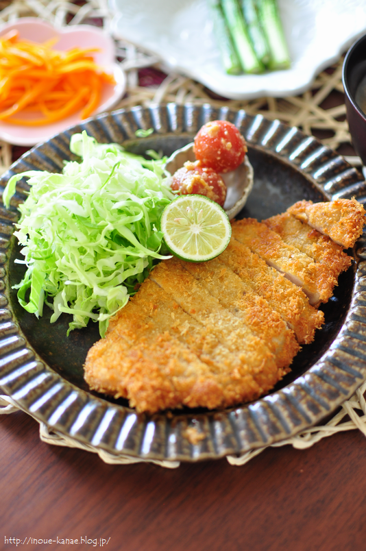 今夜は海鮮丼 富山県No.1鮮魚店 「黒崎屋のまかない丼」780円