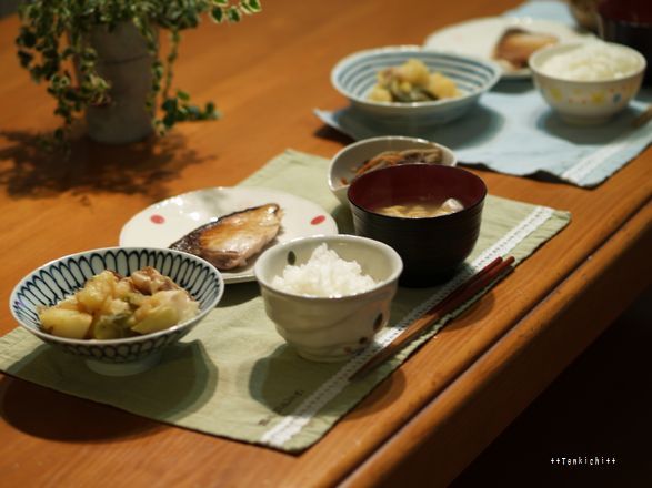 母ちゃんちの晩御飯とどたばた日記