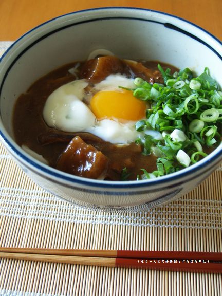 カレーうどん温玉のっけ