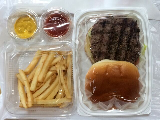 今日のランチはtgiフライデーズのフライデーズランチバーガー持ち帰り 株主優待 Tenkikidsの ささやかな生活 今日のランチはtgiフライデーズのフライデーズランチバーガー持ち帰り 株主優待 Tenkikidsの ささやかな生活