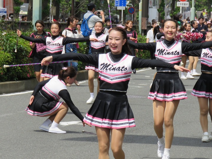 非日常的まったり通信 2018年横浜開港記念みなと祭国際仮装行列第66回ザよこはまパレード その48（横浜市立