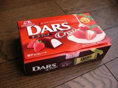 DARS Crea いちご