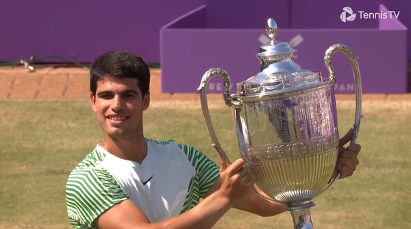 2023y06m27d_204959083