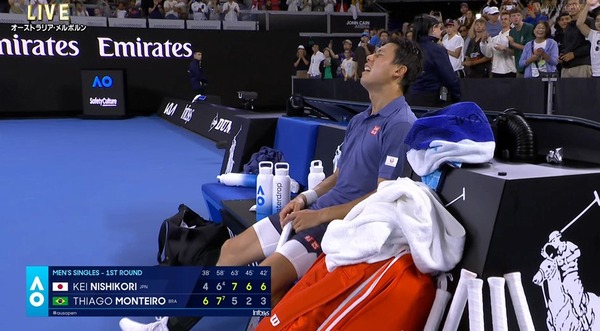 【速報】錦織圭、2セットダウンからの大逆転勝利で全豪オープン初戦突破！！ウォリアーズきたあああ！！