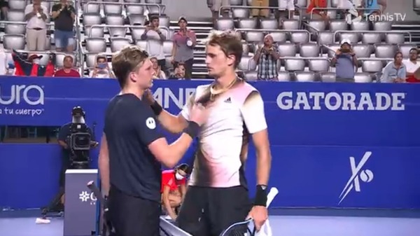 2022y02m23d_151009746