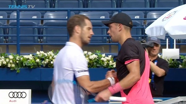 2018y02m28d_012915954