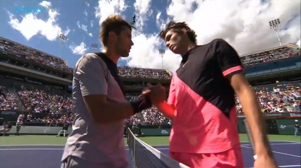 2018y03m16d_013105727