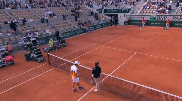 2019y06m05d_192659066