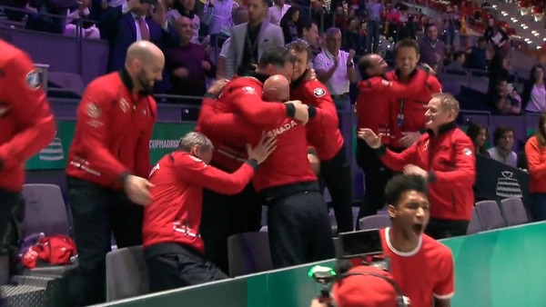 2019y11m24d_230225307