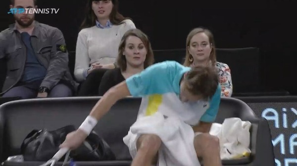 2020y02m22d_212922126