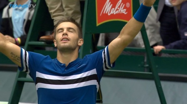 2018y06m25d_032840947