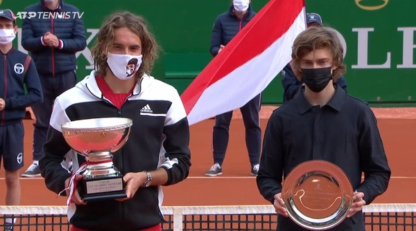 2021y04m18d_231651447