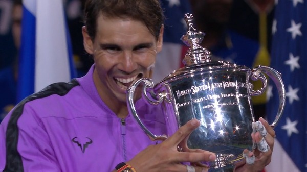 2019y09m09d_183003775