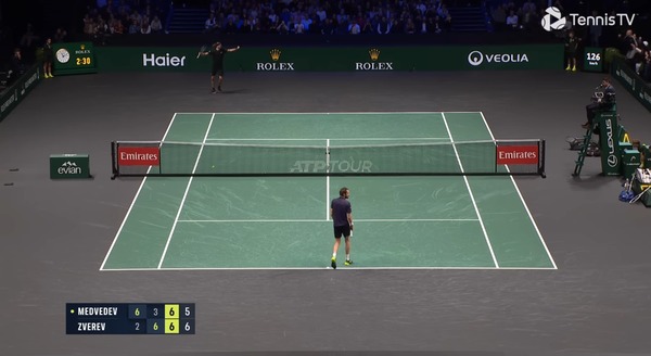 2025y11m01d_175631214