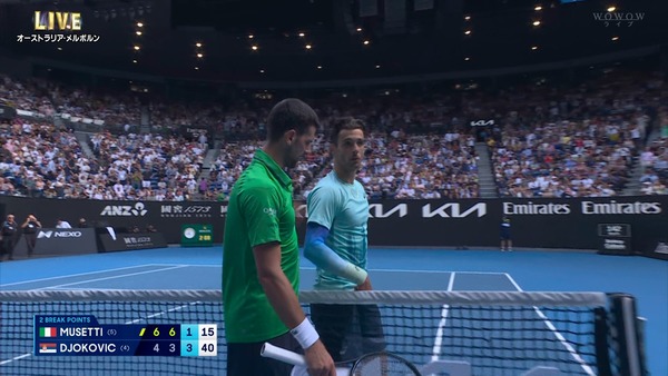 ムゼッティ、2セットアップからのまさかの棄権！ジョコビッチが全豪ベスト4へ！