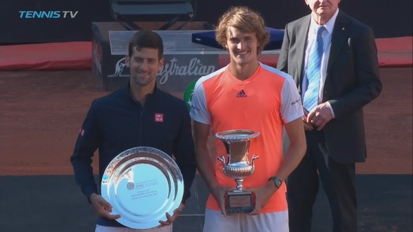 2017y05m22d_025403338