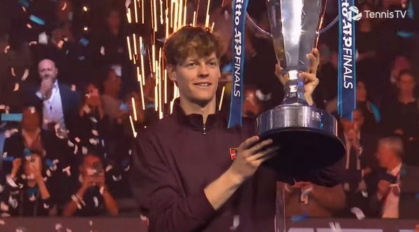 【速報】シナーがアルカラス下しツアーファイナルズ連覇！2年連続全試合ストレート勝ち！！