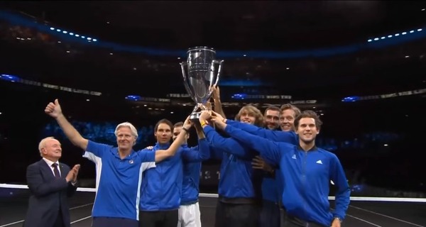 2017y09m26d_231633216