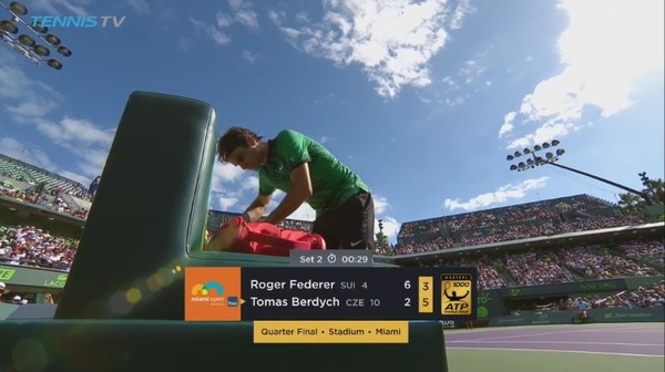 2017y03m31d_235145109