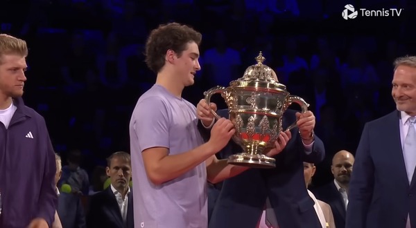 2025y10m28d_184410087