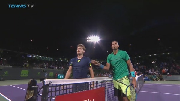 2017y03m31d_010540530