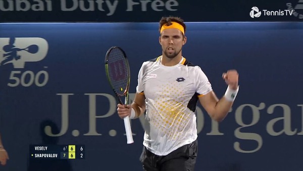 2022y02m26d_115956436