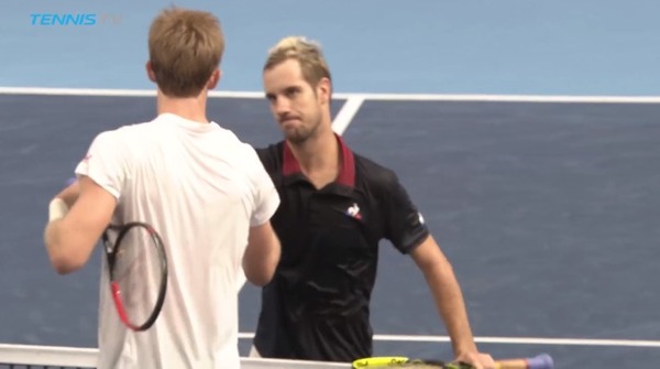 2018y10m06d_114459807