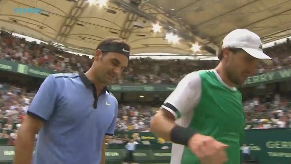 2017y06m24d_010444753