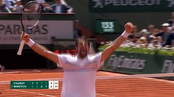 2018y05m31d_234230597