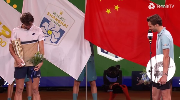 2025y10m13d_145156607