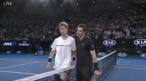 2017y01m18d_204918350