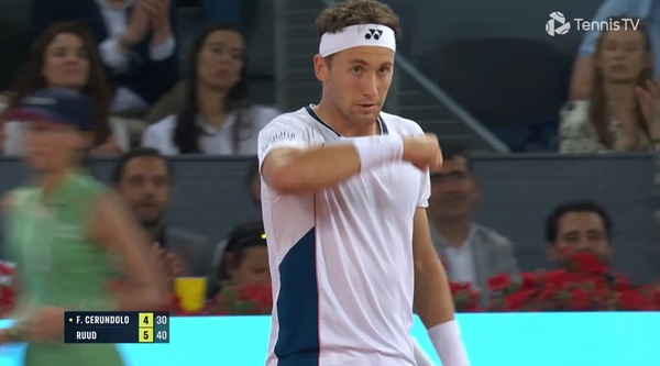 2025y05m03d_180002892