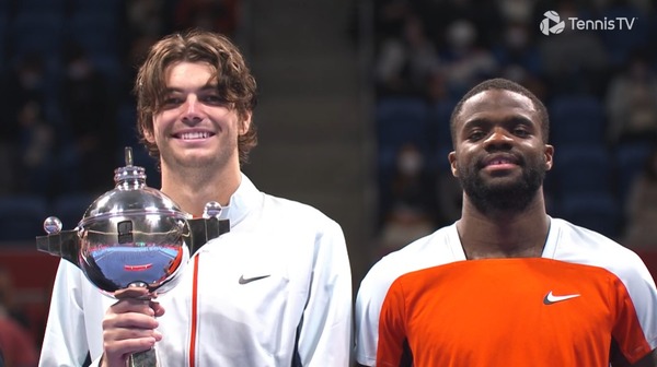 2022y10m10d_152817715