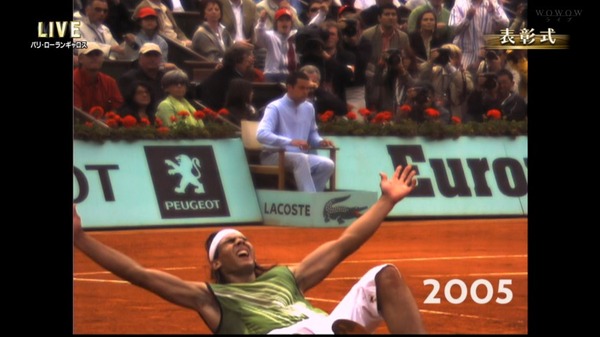 2017y06m12d_004242067