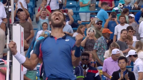 2022y08m22d_105133541