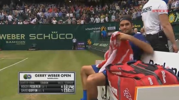 2016y06m18d_133545177