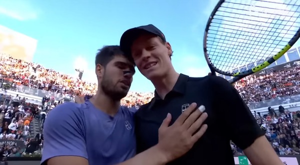 2025y05m19d_063631302