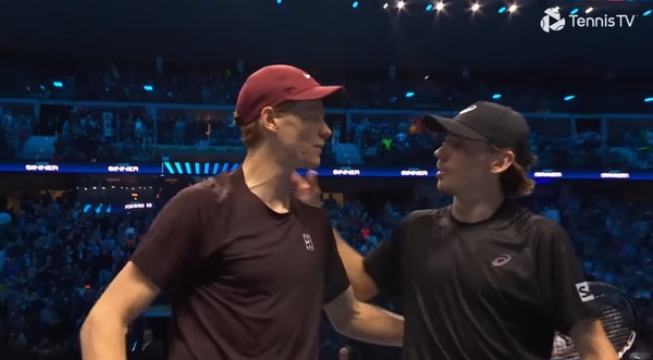 シナーが絶好調デミノー下しツアーファイナルズ無傷で決勝へ！連覇に王手！