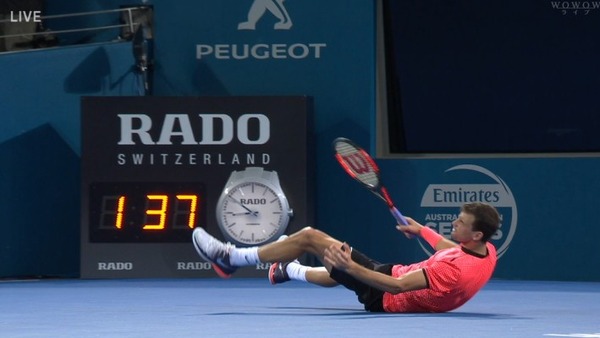 2017y01m08d_195158775