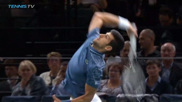 2018y11m04d_182424332