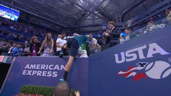 2017y09m09d_231554173