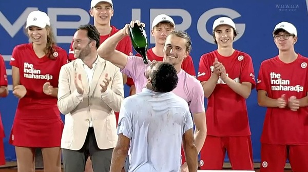 2024y07m23d_122732851