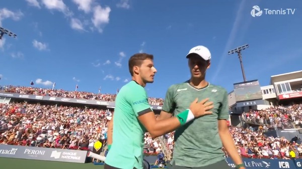 2022y08m15d_084239548